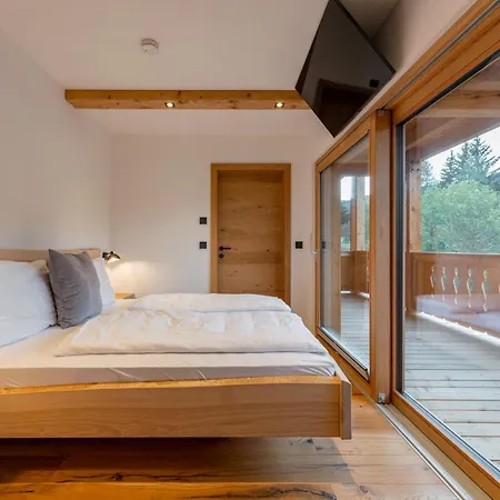 Almapartment Pichl 7-2 *