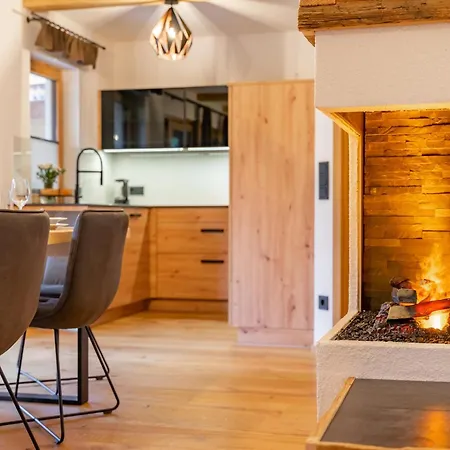 Almapartment Pichl 7-2 *